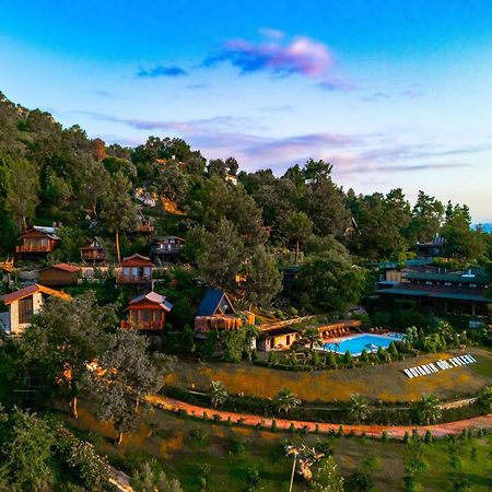 Botanik Goel Evleri Hotel Bucak Eksteriør billede